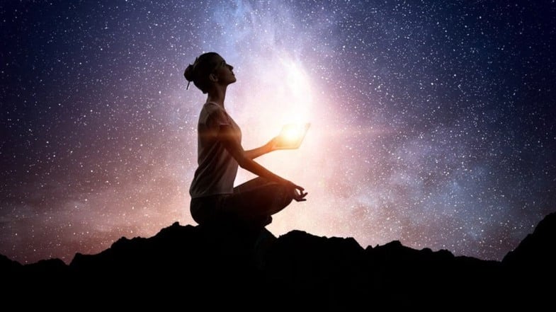 Hiçliğin İçindeki Sonsuzluk/Yurdagül Cengiz